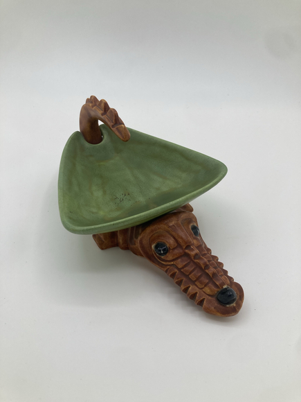 Vintage Mid-Century Alligator Ashtray Green & Brown Ceramic Figural Dish - Picture 1 of 4